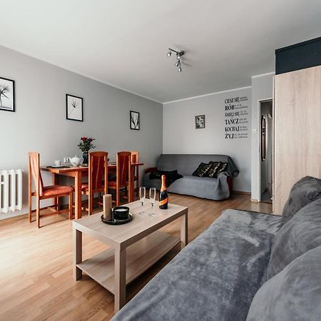 Spacious 3 Bedroom Apartament Near Olivia Business Center Гданськ Екстер'єр фото